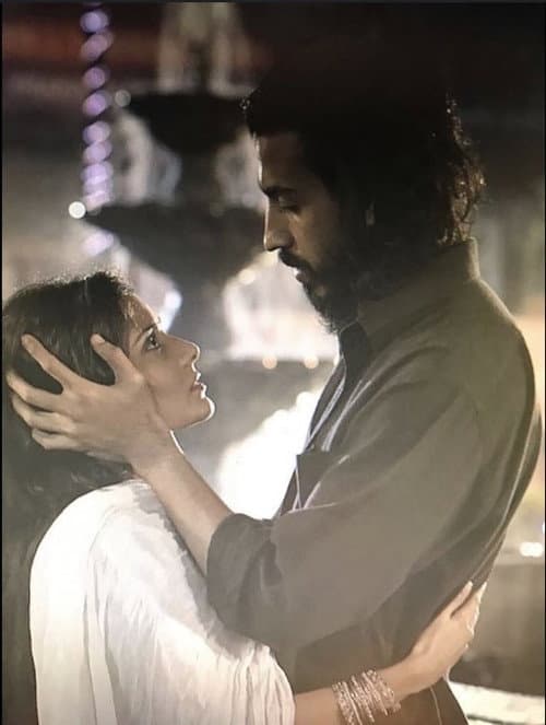 Poster for Ek Betuke Aadmi Ki Afrah Raatein