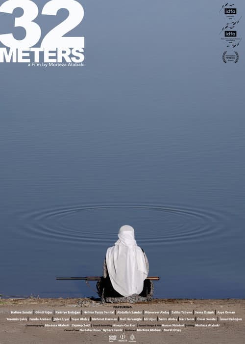 Poster for 32 Meters