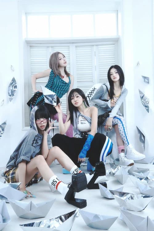 Poster for KISS OF LIFE 3rd Mini Album [Lose Yourself] Fan Showcase Live