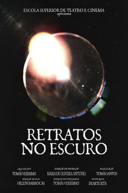 Poster for Retratos no Escuro