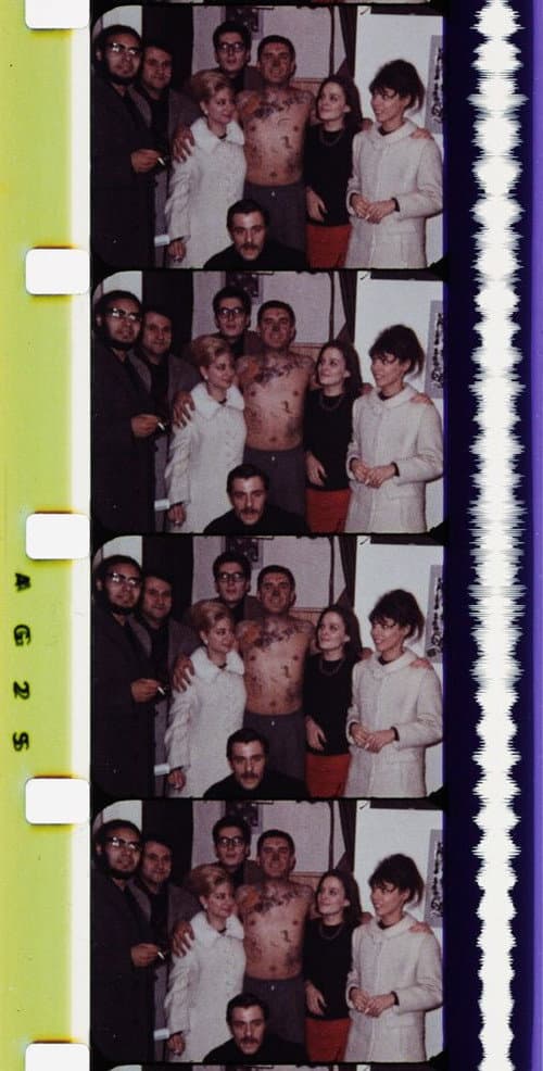 Poster for Au-delà du déclic