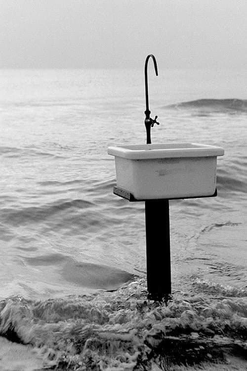 Poster for Sink