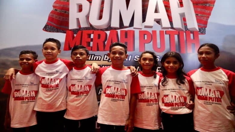 Backdrop from The House of Red and White