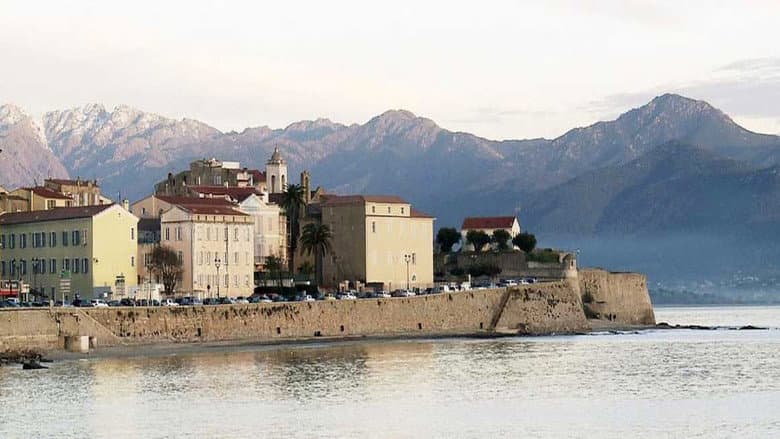 Backdrop from Corsica Story Une Histoire de La Violence