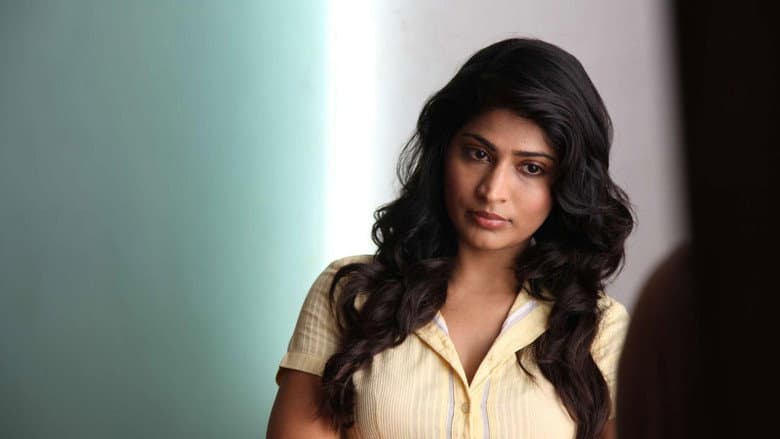 Backdrop from Rendavathu Padam