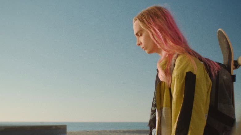 Backdrop from Lola and the Sea