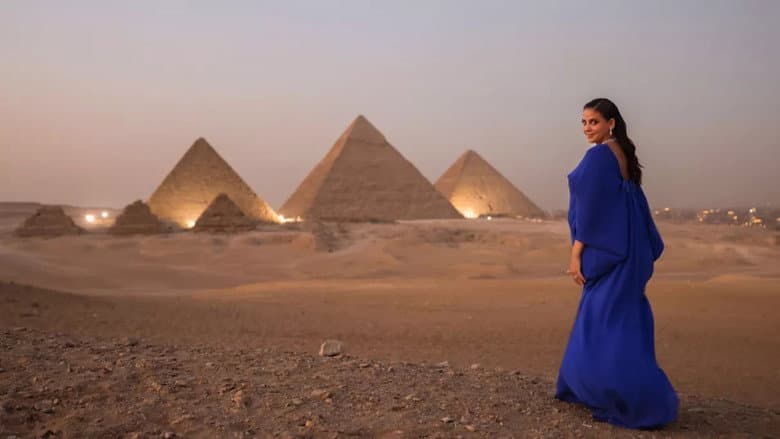 Backdrop from Le grand concert des pyramides avec Fatma Saïd