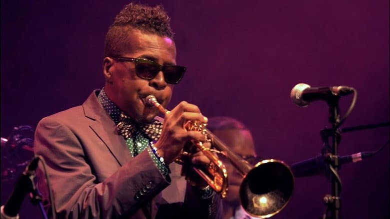 Backdrop from Roy Hargrove Quintet Special guest Yasiin Bey (Aka Mos Def) Live at Jazz A Vienne