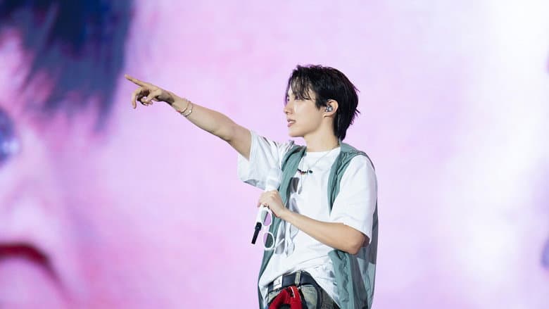 Backdrop from j-hope Tour 'HOPE ON THE STAGE' THE MOVIE