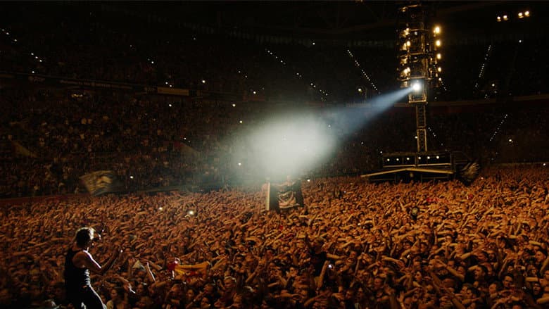 Кадр із фільму «You Only Live Once: Die Toten Hosen on Tour»