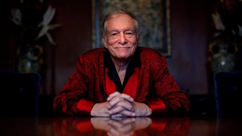 Кадр із фільму «The N.Y. Friars Club Roast of Hugh Hefner»