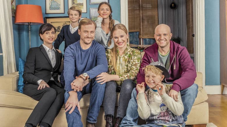 Backdrop from Bonus Family