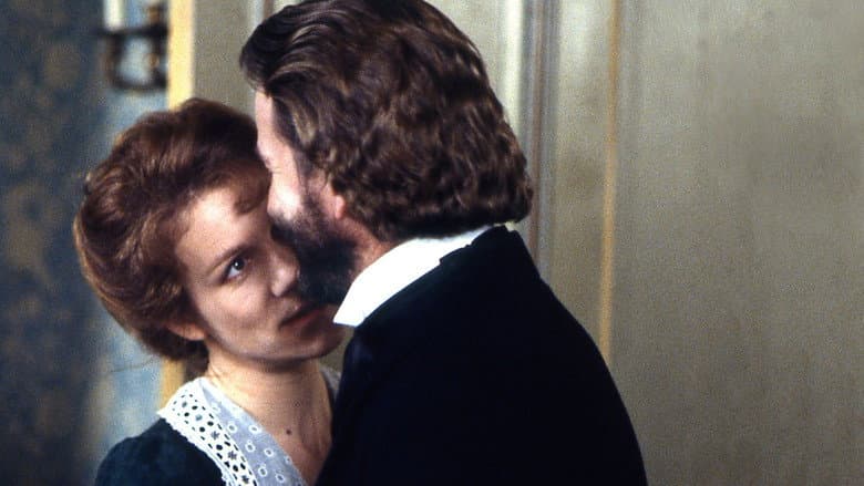 Кадр із фільму «A Doll's House»