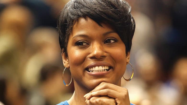 Backdrop from The Real MVP: The Wanda Durant Story