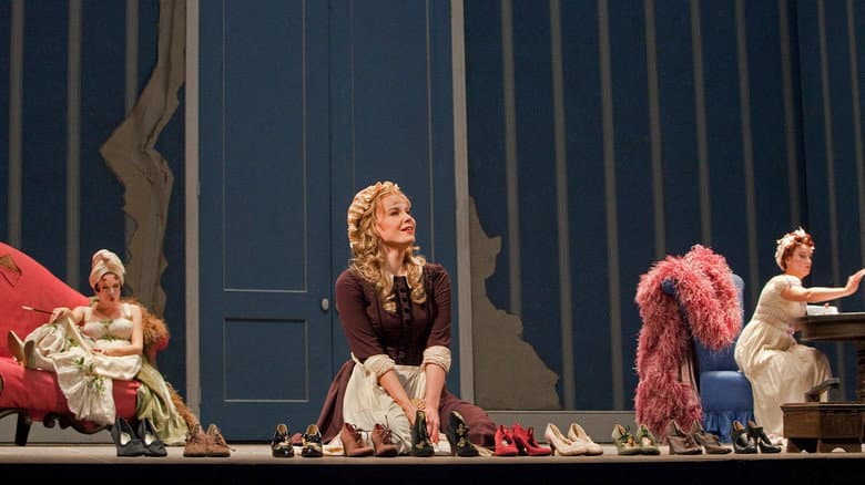 Backdrop from Rossini: La Cenerentola