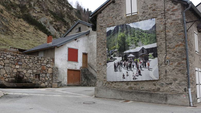 Backdrop from La maison des cîmes