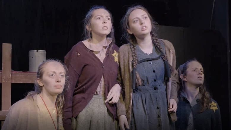 Кадр із фільму «Terezin: Children of the Holocaust»