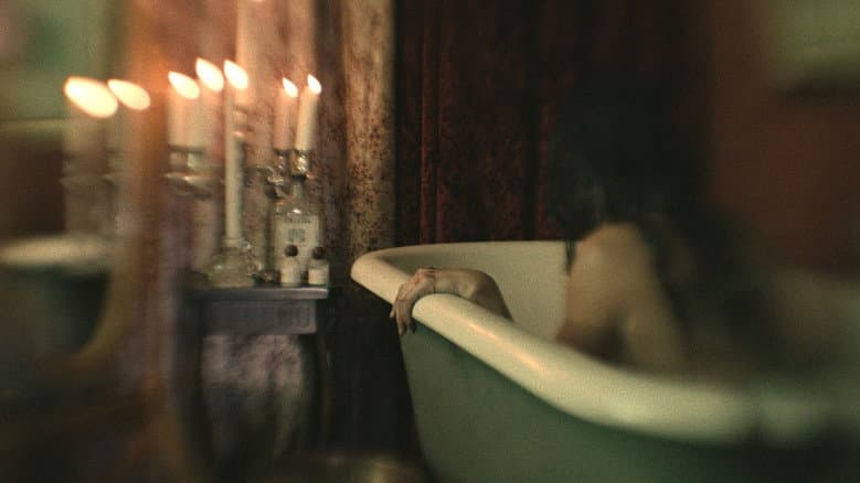 Кадр із фільму «The Mistress»