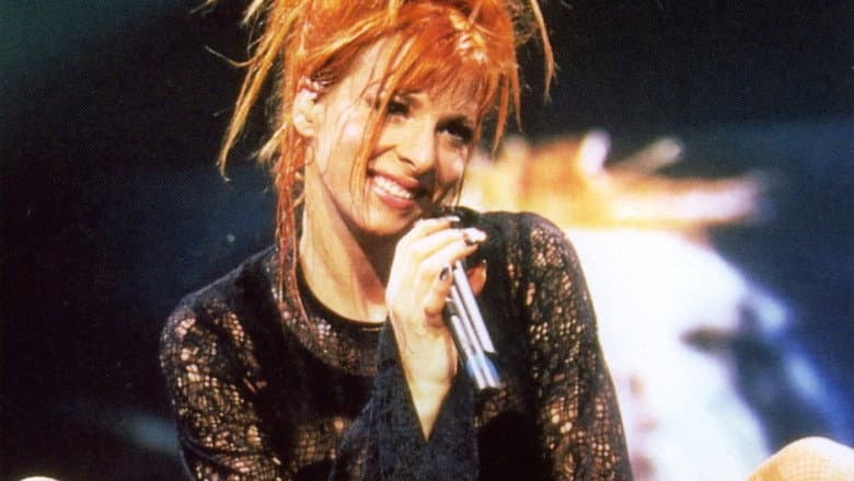 Backdrop from Mylène Farmer: Live at Bercy