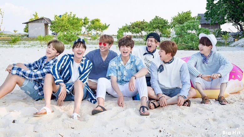 Backdrop from BTS 2017 SUMMER PACKAGE Vol.003