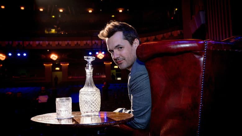 Кадр із фільму «Jim Jefferies: This Is Me Now»
