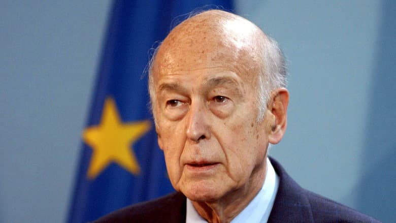 Backdrop from Giscard, l'impossible retour