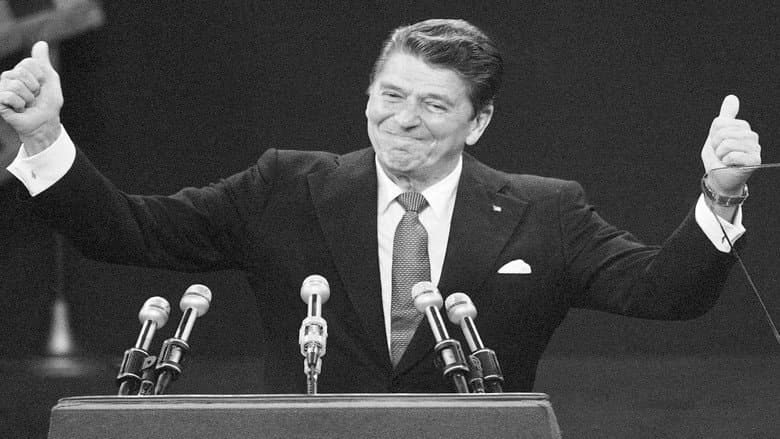 Backdrop from Ronald Reagan, un président sur mesure