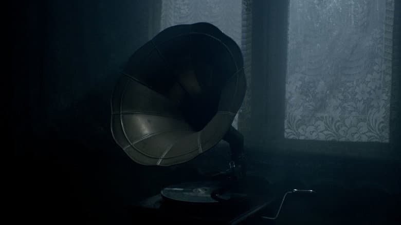 Backdrop from The Girl in the Gramophone