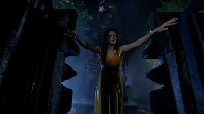 Backdrop from Qayamat Ki Raat