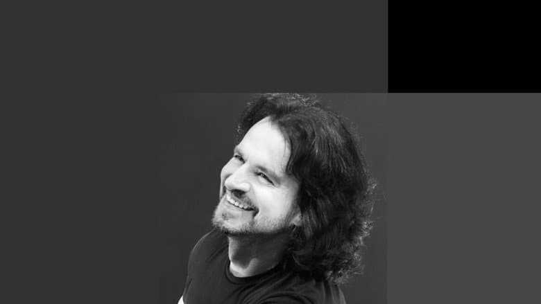 Backdrop from Yanni Live! The Concert Event