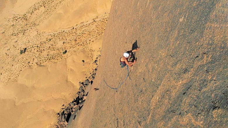 Backdrop from Tissalatine - Le Rappel Du Hoggar