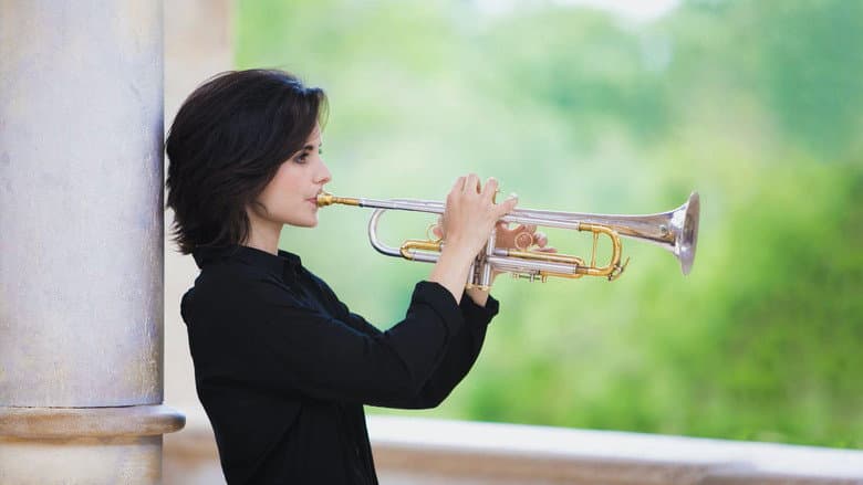Backdrop from Andrea Motis, The Silent Trumpet