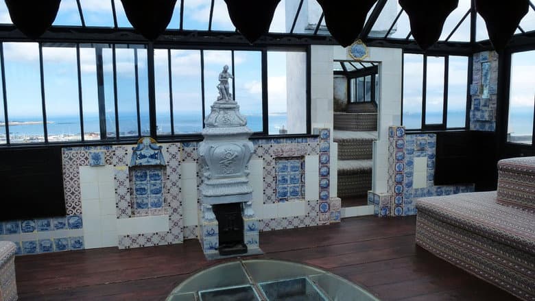 Backdrop from Victor Hugo à Guernesey, exil et création