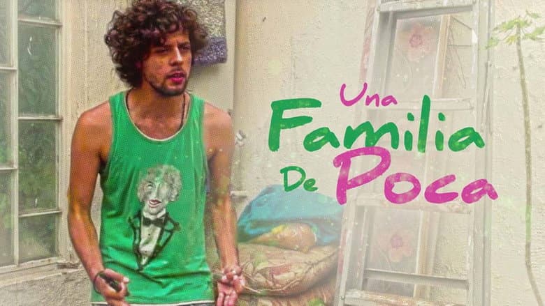 Backdrop from Una familia de poca...