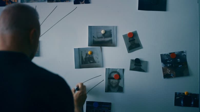 Кадр із фільму «The Art of Stealing»
