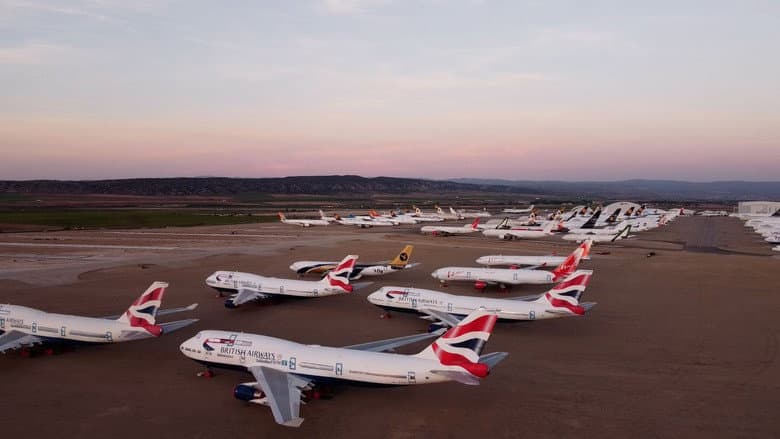 Backdrop from Der Kampf um die Riesenflieger