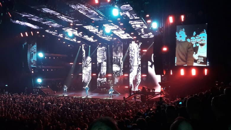 Backdrop from Böhse Onkelz - Memento - Live in Berlin