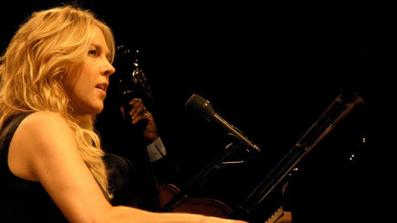 Backdrop from Diana Krall - Live in Paris