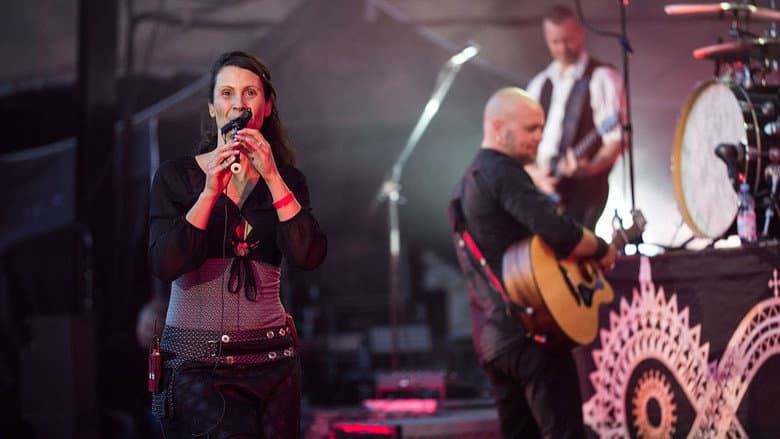 Кадр із фільму «Schandmaul: Live In Loreley (20 Wahre Jahre)»