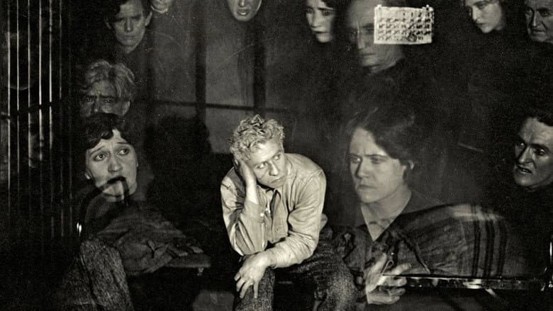 Кадр із фільму «The Whispering Chorus»