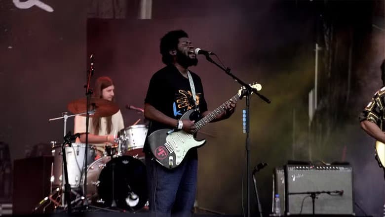 Backdrop from Michael Kiwanuka: Lollapalooza Brasil 2025