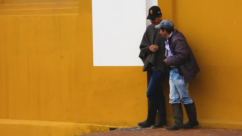 Backdrop from Gutiérrez: Una deuda pendiente