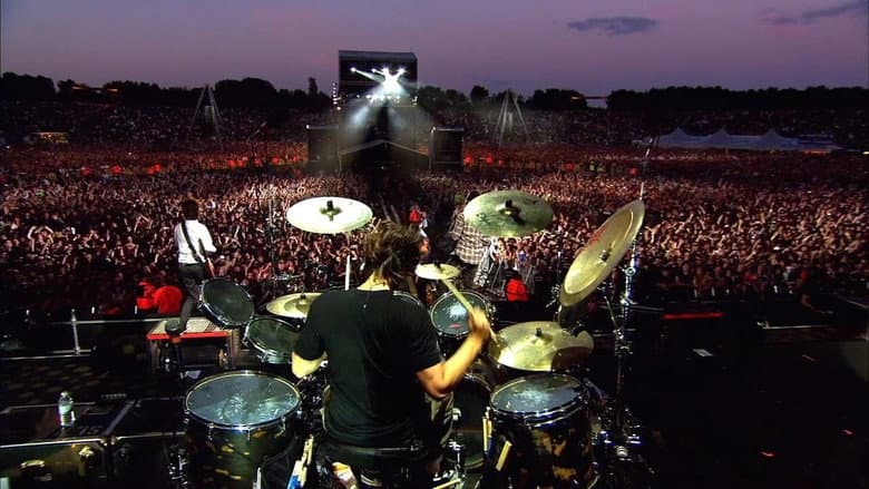 Backdrop from Linkin Park: Road to Revolution - Live at Milton Keynes - Somewhere I Belong