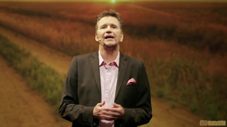 Backdrop from Stewart Francis: Pun Gent