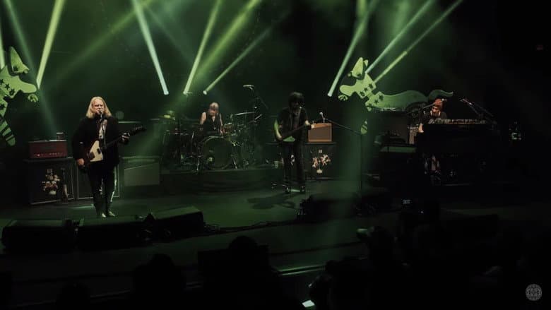 Backdrop from Gov't Mule: Bring On The Music - Live at The Capitol Theatre