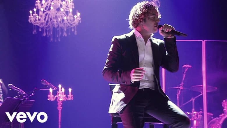 Backdrop from David Bisbal - Una noche en el teatro real
