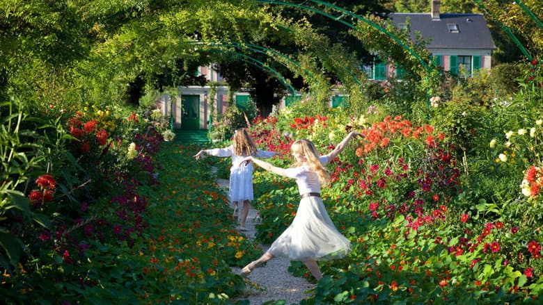 Backdrop from Dreams of Giverny