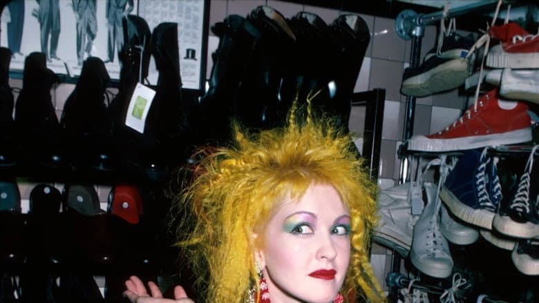 Backdrop from Cyndi Lauper - Live... At Last