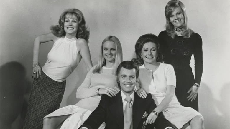 Backdrop from How to Seduce a Woman