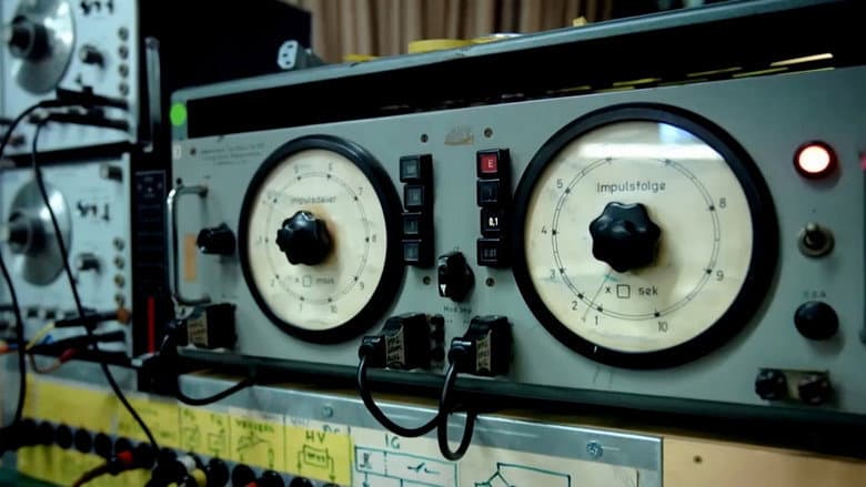 Backdrop from Electronic Vibrations: A Sound Changes the World